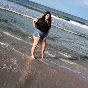 Meet your Posher, Katelyn